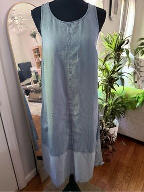 J. Jill Light Blue Washed Denim Sleeveless Midi Dress